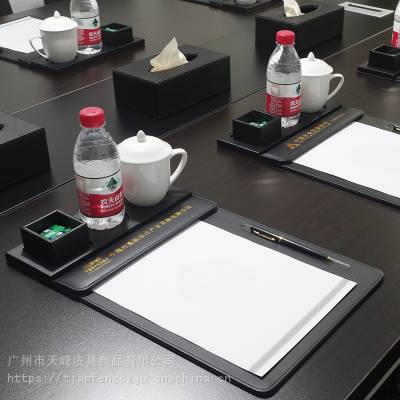 多元產(chǎn)品領(lǐng)航 新鄉(xiāng)三泰貿(mào)易商務饋贈精品視角